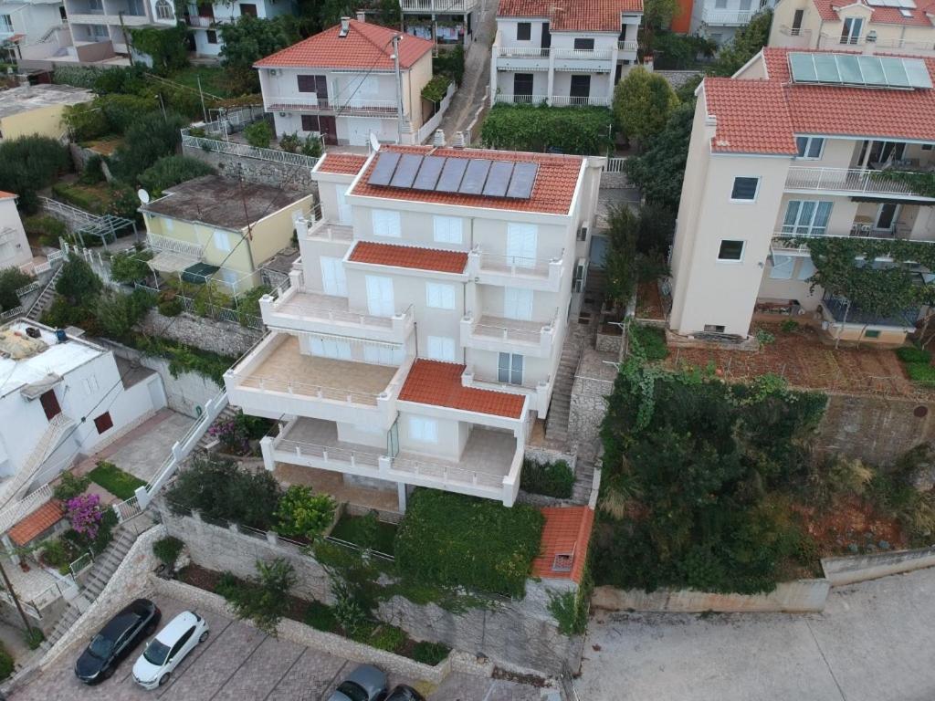 Villa Mateo&Andrea**** Omiš Eksteriør billede