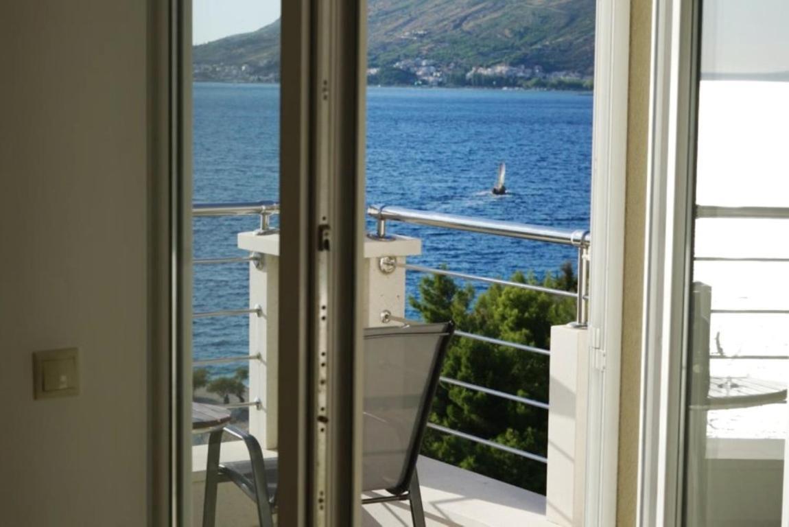 Villa Mateo&Andrea**** Omiš Eksteriør billede